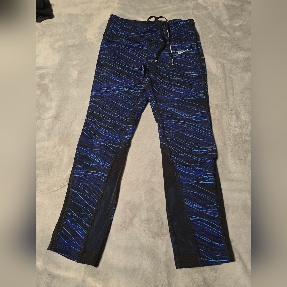 NIKE DriFit Leggings Size Small